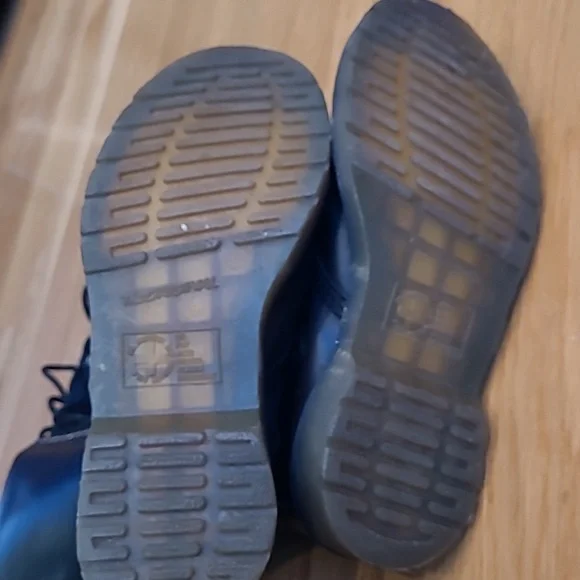 Dr. Martens 20eye Boots - Picture 3 of 7